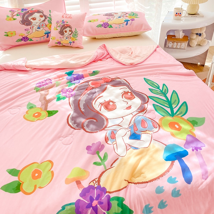 91家纺网 家纺一手货源 找家纺 ds生活馆 2025新款A类大版卡通凉感丝夏被 白雪公主