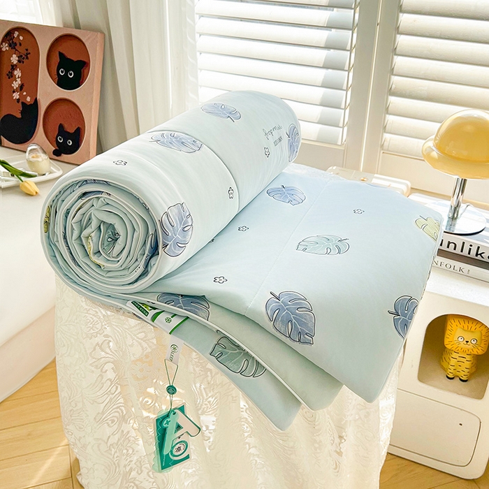 91家纺网 家纺一手货源 找家纺 好梦来家纺（原锦茂家纺） 2025新款印花凉感丝抗菌夏被 叶脉