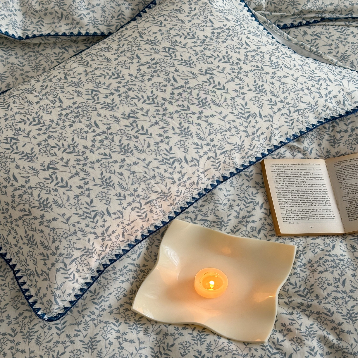 91家纺网 家纺一手货源 找家纺 2025新款工艺款全棉双层纱小清新贝壳边四件套 涟漪