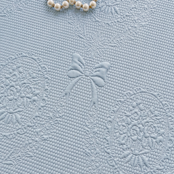 91家纺网 家纺一手货源 找家纺 富馨莱 2025新款A类480克PE凉感凉豆豆凉席三件套和单件平铺款 蝴蝶結-蓝