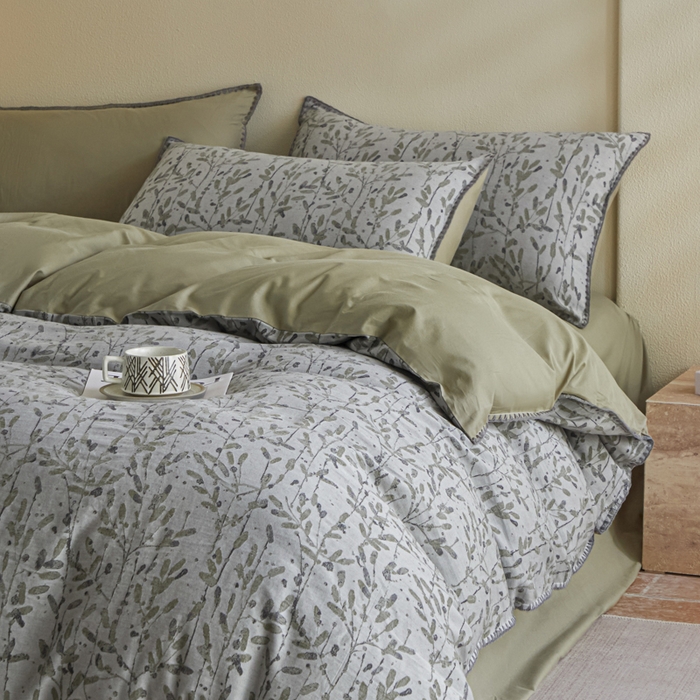 91家纺网 家纺一手货源 找家纺 2025新款亲肤全棉三层纱提花四件套 叶语-兰苕