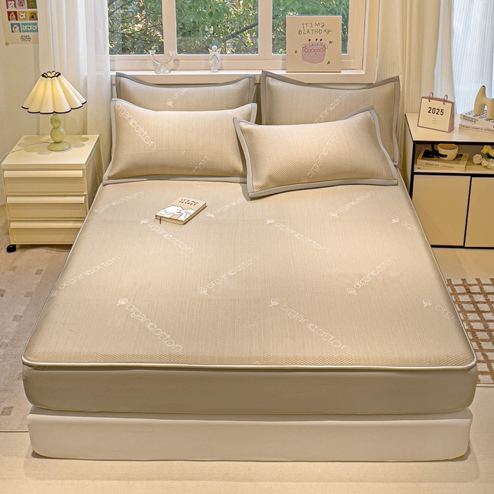 91家纺网 家纺一手货源 找家纺 富馨莱 2025新款A类480克PE凉感凉豆豆凉席三件套和单件床笠款 绅士咖