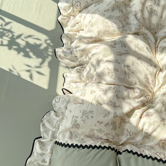 91家纺网 家纺一手货源 找家纺 大麦家纺 2025新款韩式花边亲肤棉四件套 花间小鹿