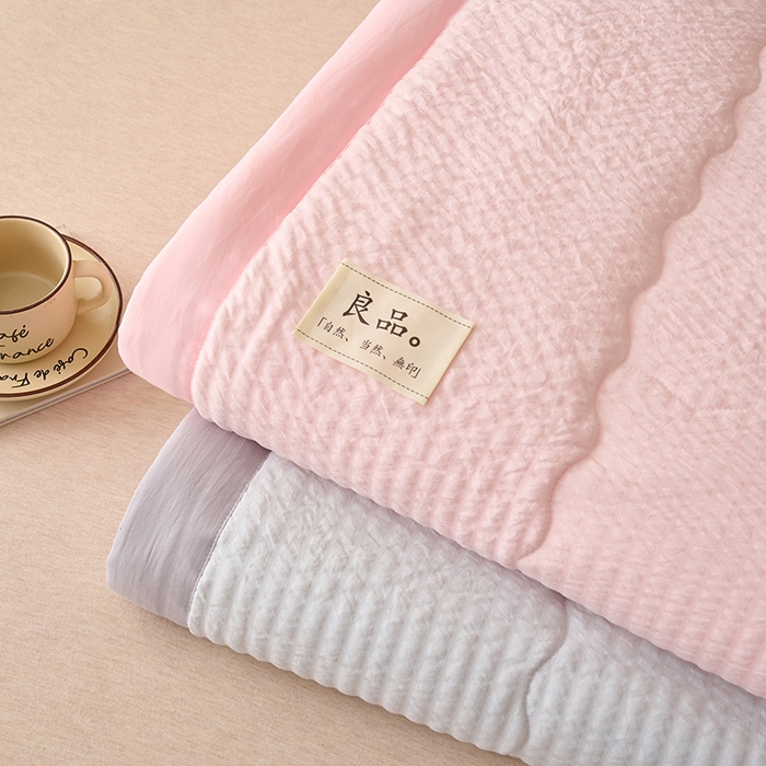 91家纺网 家纺一手货源 找家纺 畅销被业 2025新款水洗棉泡泡格夏被 组合图