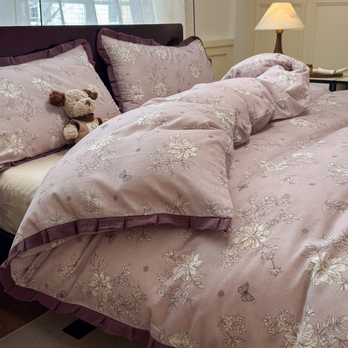 91家纺网 家纺一手货源 找家纺 曼之夏 2025春夏新款A类全棉纯棉邹邹纱花边款四件套 紫嫣