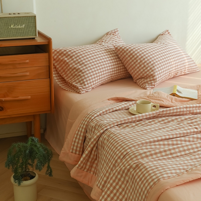 91家纺网 家纺一手货源 找家纺 雯雨家纺 2025新款A类无印风里外全棉纯棉水洗棉新疆棉花夏被夏凉被空调被 玉小格