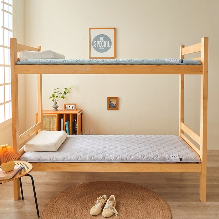 91家纺网 家纺一手货源 找家纺 丽诺床垫 2025新款氧乐棉三明治学生床垫 浅灰