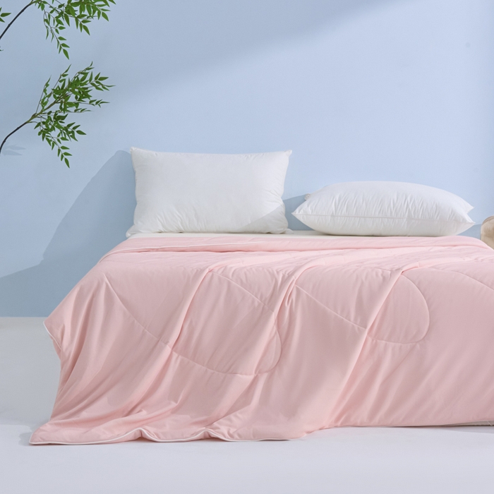 91家纺网 家纺一手货源 找家纺 库里梦家纺 2025新款A类母婴级礼盒装深海水藻凉感被夏被 桃花粉