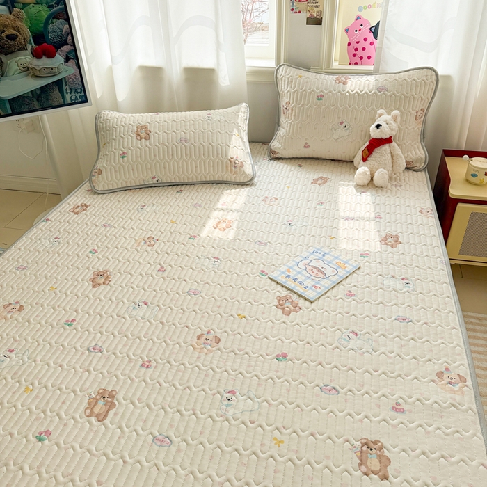 91家纺网 家纺一手货源 找家纺 慕尚家纺 2025新款小清新凉感丝乳胶席 哈哈俱乐部