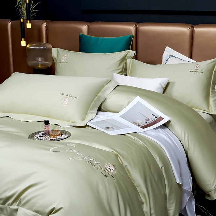 91家纺网 家纺一手货源 找家纺 U品汇 2025新款60s支贡缎长绒棉刺绣花四件套纯棉全棉100%棉礼盒包装 简凡-抹茶绿