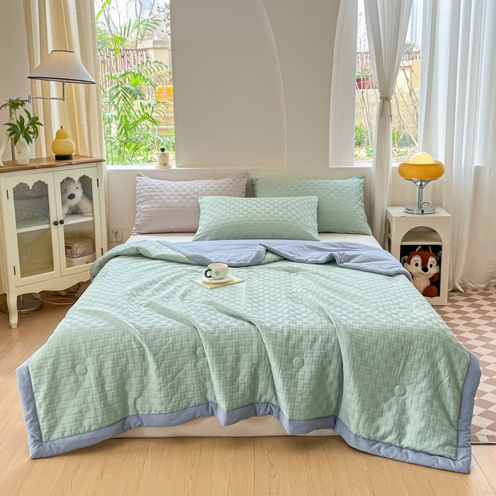 91家纺网 家纺一手货源 找家纺 欧邦 2025新款华夫格水洗棉夏被 绿＋蓝