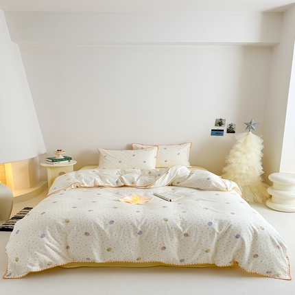 2025新款工艺款全棉双层纱小清新贝壳边四件套 奶球