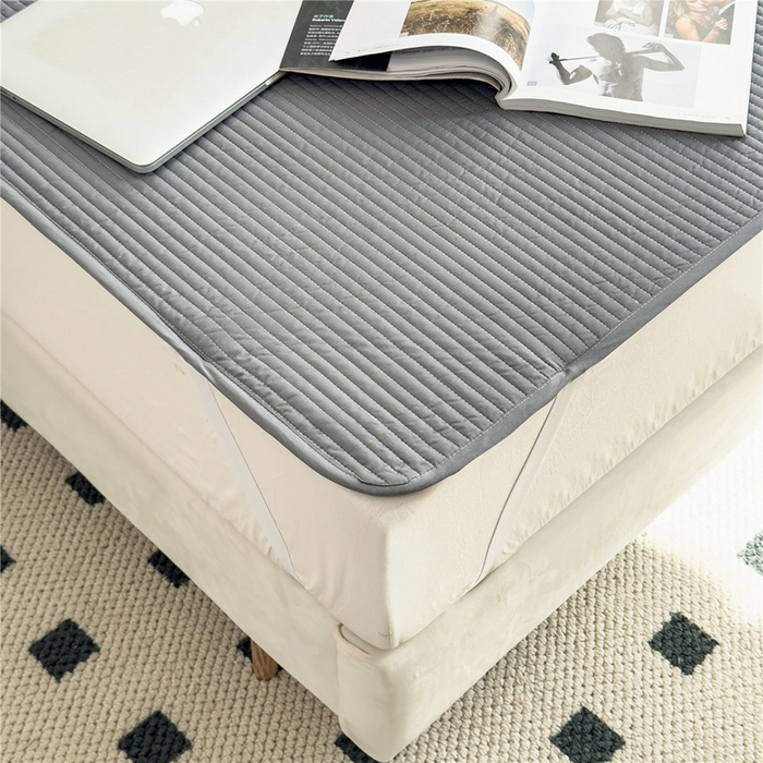 91家纺网 家纺一手货源 找家纺 法芙娜家纺 2025新款全棉40S水洗棉床垫 深灰