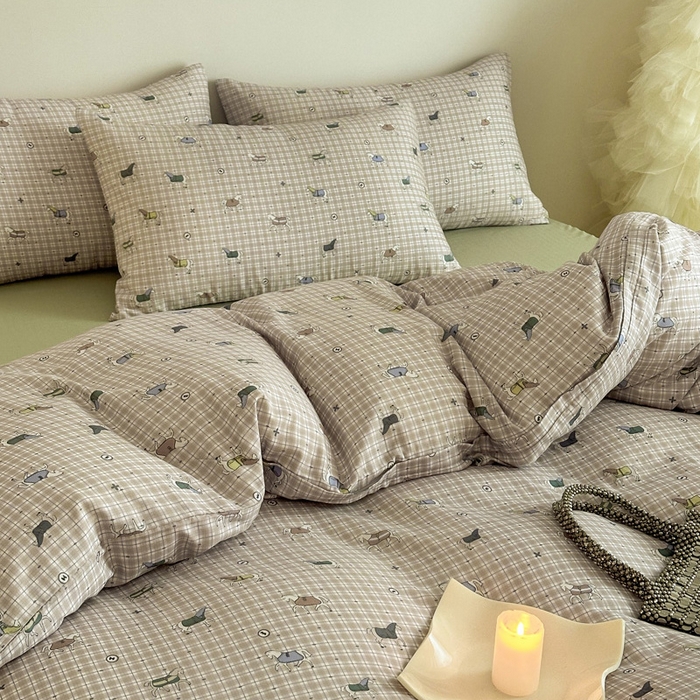 91家纺网 家纺一手货源 找家纺 2025新款全棉有氧A类母婴级双层纱印花四件套 追觅-黄