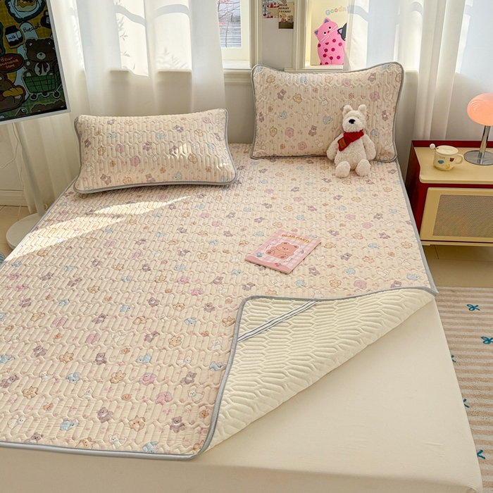 91家纺网 家纺一手货源 找家纺 慕尚家纺 2025新款小清新凉感丝乳胶席 小奶狗