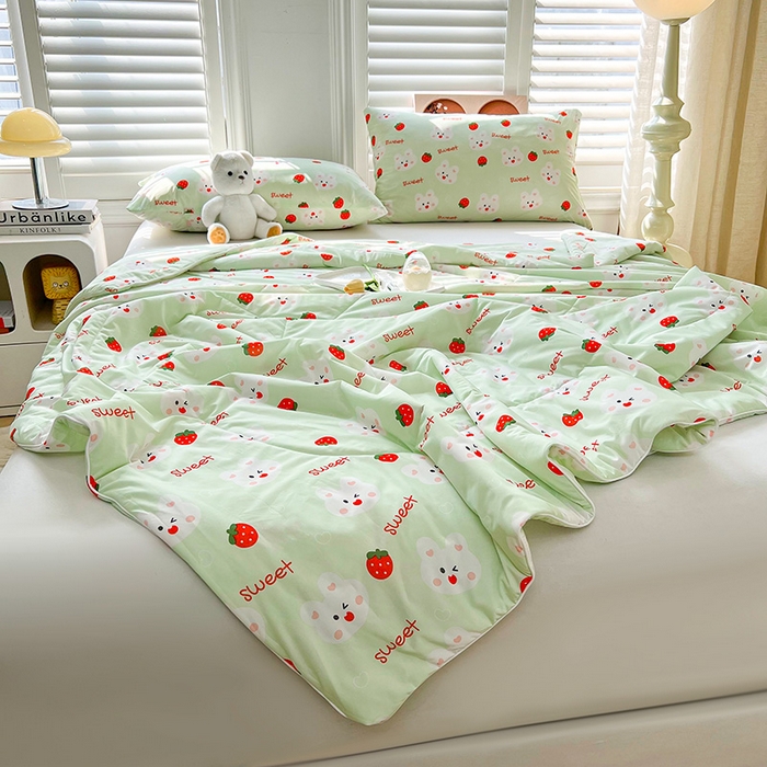 91家纺网 家纺一手货源 找家纺 好梦来家纺（原锦茂家纺） 2026新款印花凉感丝抗菌夏被 甜蜜蜜