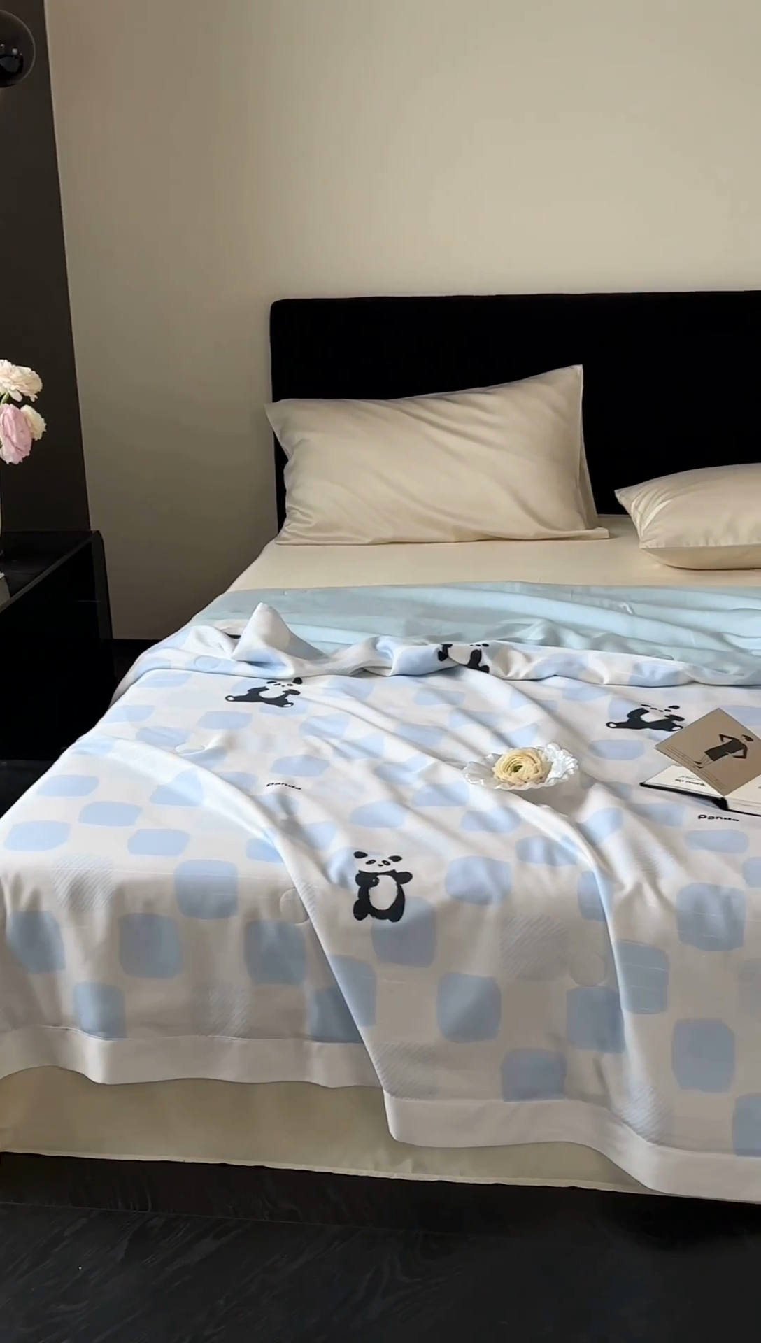 91家纺网 家纺一手货源 找家纺 茧羽世家 2025新款天丝银萃沁氧抗菌系列夏被子被芯 熊猫趣格