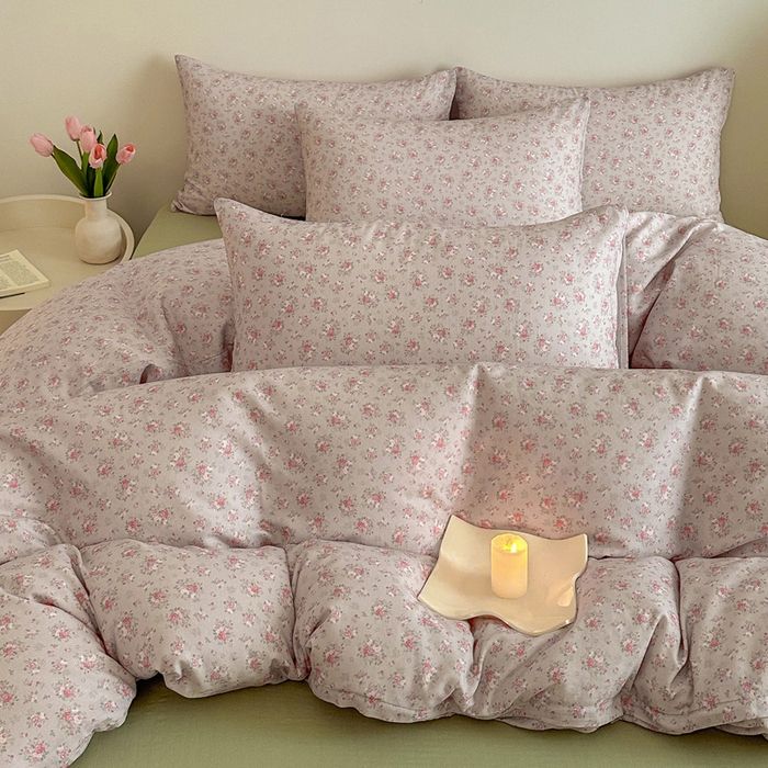 91家纺网 家纺一手货源 找家纺 塞纳 2026新款.全棉有氧双层纱四件套-场景一 醉花颜-浅咖