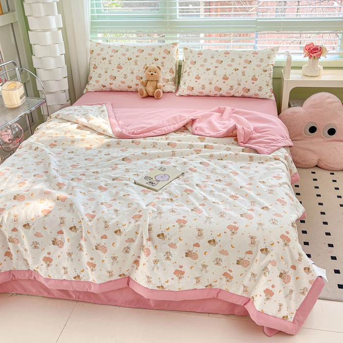 91家纺网 家纺一手货源 找家纺 一加一 2025新款A棉B水洗棉大豆夏被四件套 乖乖熊