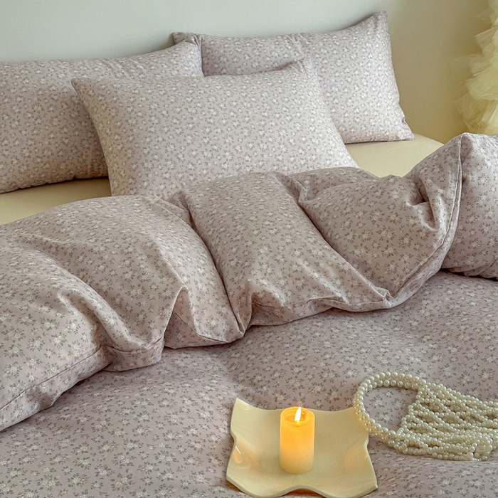 91家纺网 家纺一手货源 找家纺 塞纳 2026新款.全棉有氧双层纱四件套-场景一 宛夏-浅灰