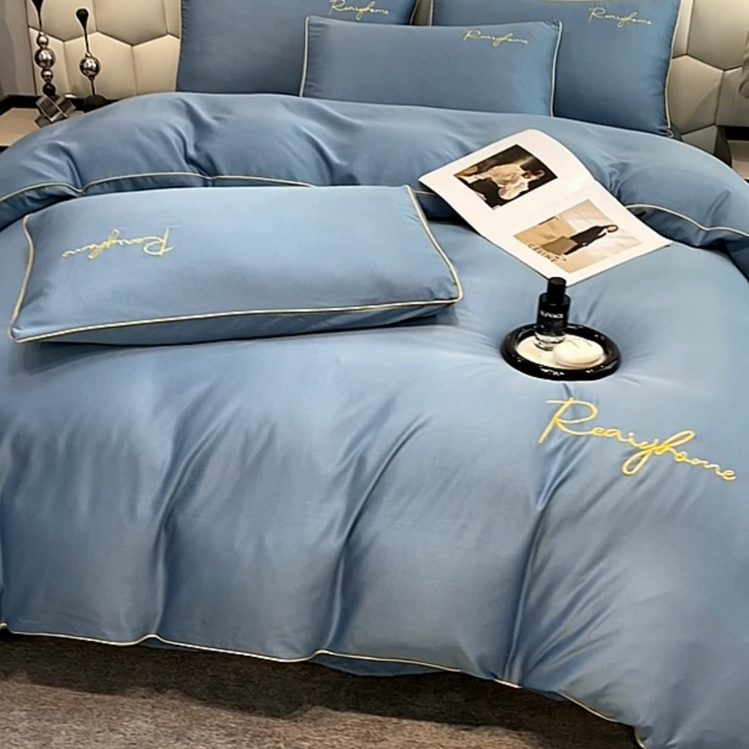 91家纺网 家纺一手货源 找家纺 富宁2025新款水洗真丝时光字母冰丝刺绣四件套 高级灰