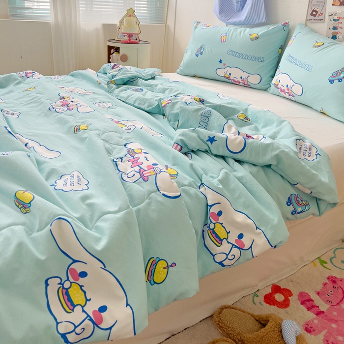 91家纺网 家纺一手货源 找家纺 昊川家纺 2025新款三丽鸥A类水洗双层纱夏被夏凉被空调被 汉堡玉桂狗