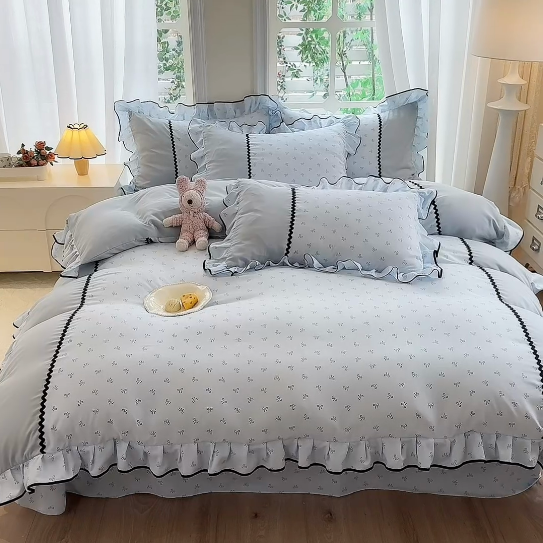 91家纺网 家纺一手货源 找家纺 大麦家纺 2025新款韩式花边亲肤棉四件套 蓝色蝴蝶结