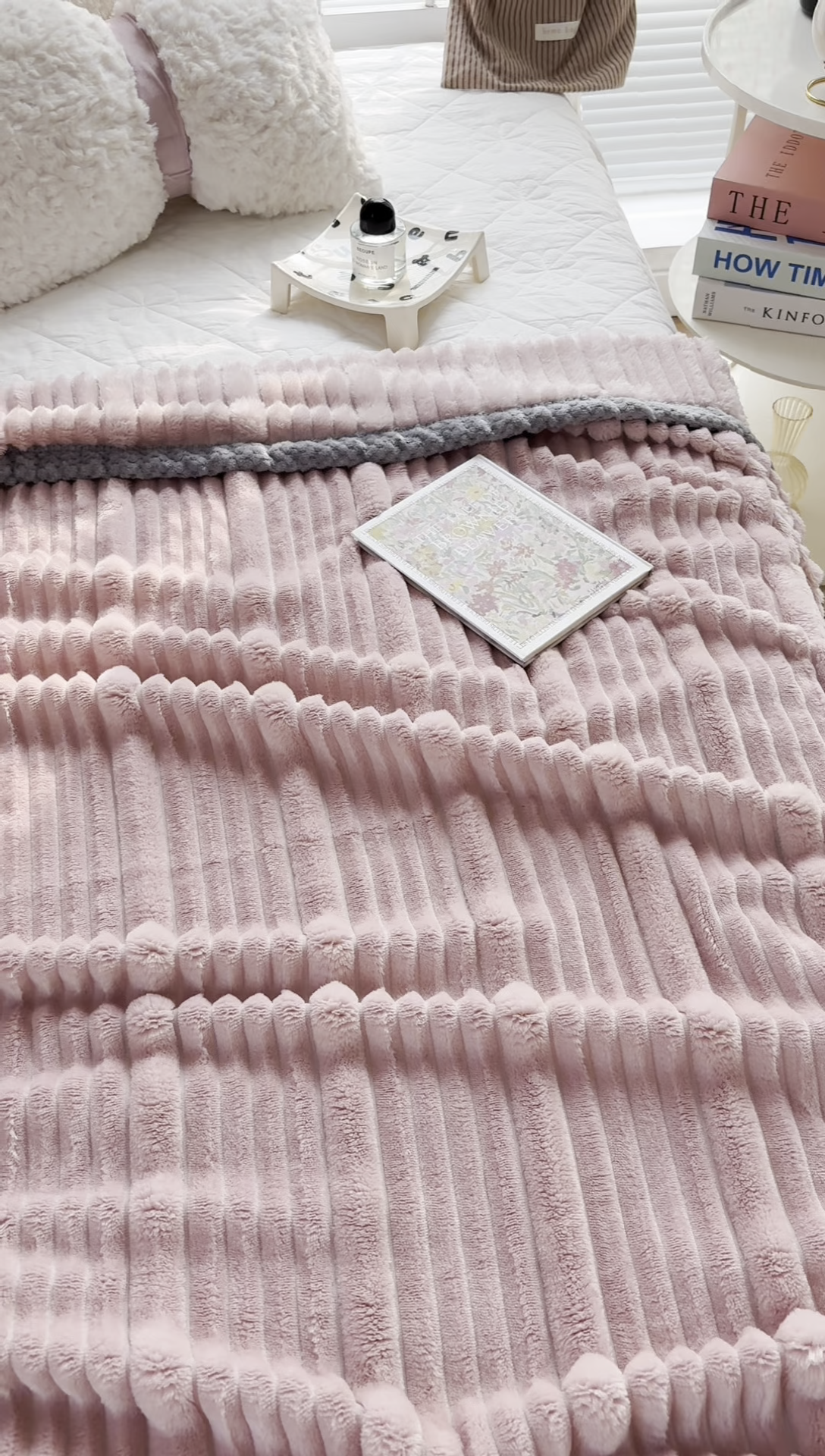 91家纺网 家纺一手货源 找家纺 潮邦创意家居2025新款云朵绒灰边舒绵云朵毯 灰边舒绵云朵毯-粉色
