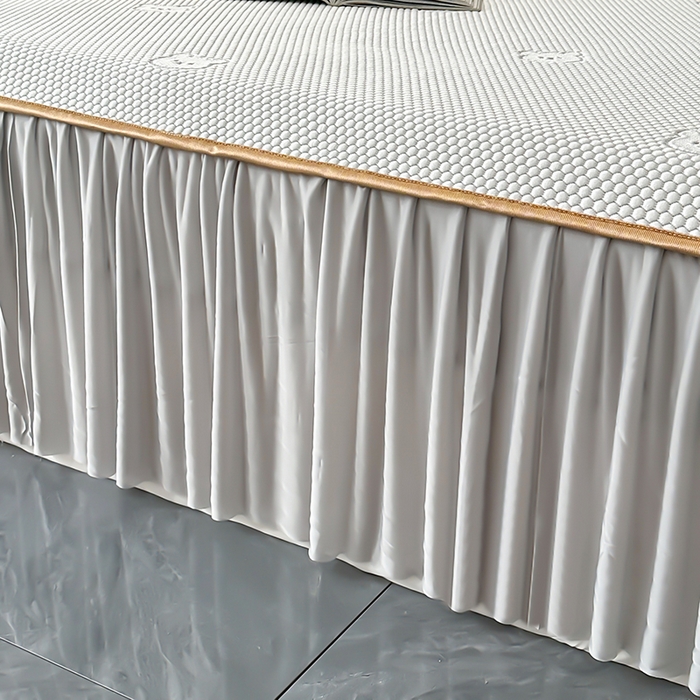 91家纺网 家纺一手货源 找家纺 爱洛家纺 2025新款凉感丝豆豆四件套床裙席 浅灰~小熊