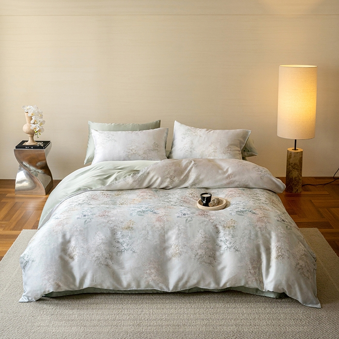 91家纺网 家纺一手货源 找家纺 沐晴家纺 2025春夏新款纯色数码印花60兰精天丝四件套 栖舟-绿