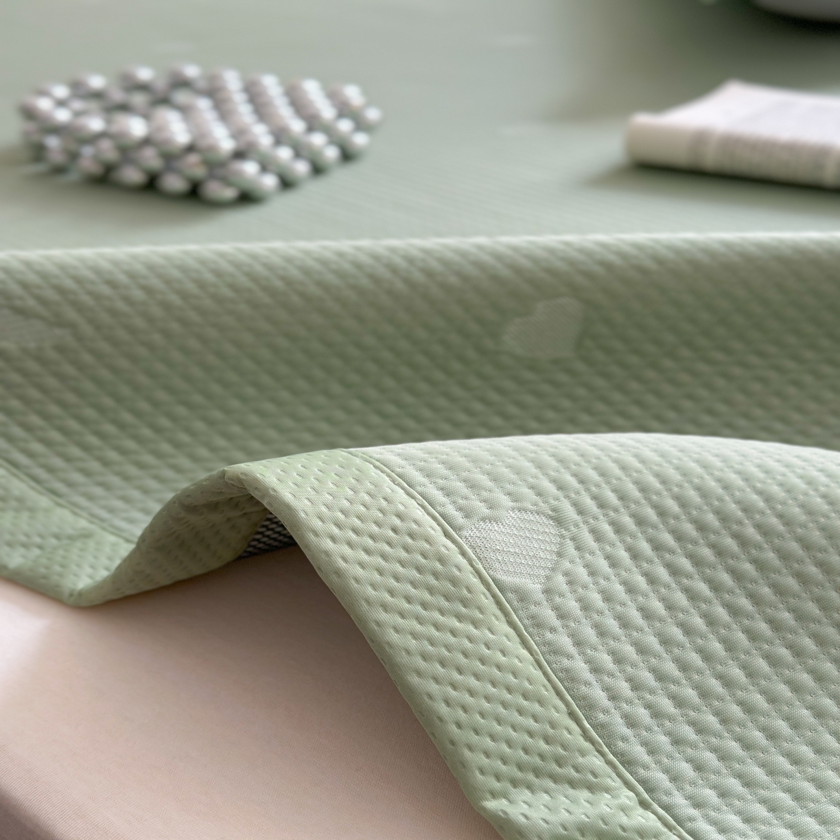 91家纺网 家纺一手货源 找家纺 （总）2025新款夏季3D清凉感纯色凉豆豆系列凉席床笠