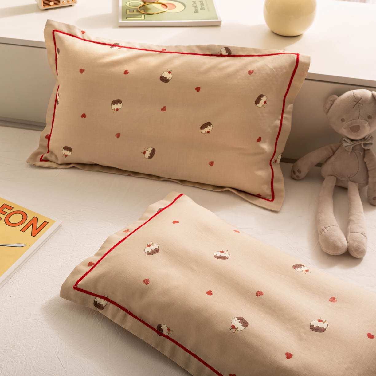 91家纺网 家纺一手货源 找家纺 萌番宝 2025新款A类全棉纯棉水洗双层纱卡通儿童单枕套信封枕单枕套 枕套单件 小蛋糕