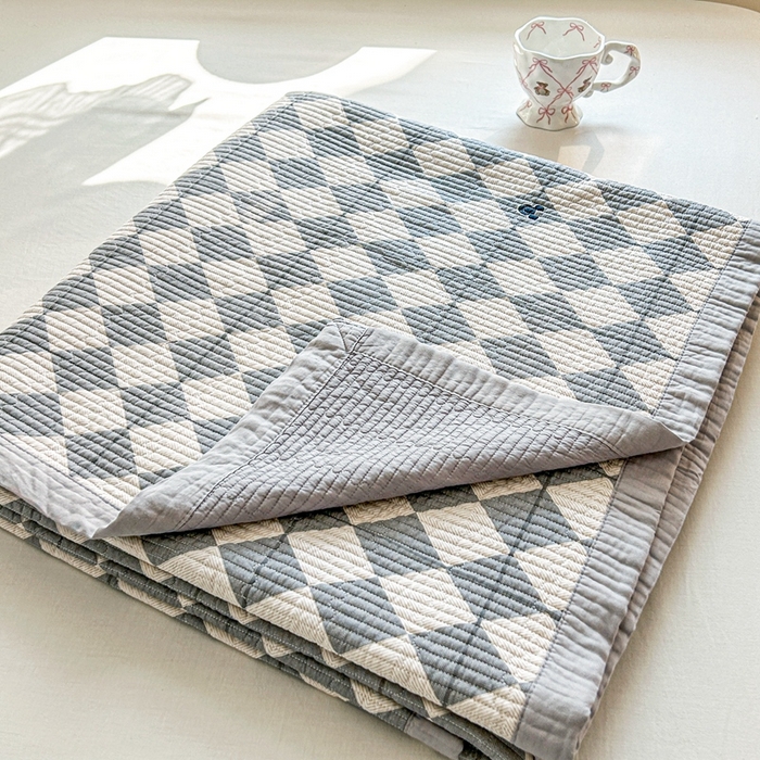 91家纺网 家纺一手货源 找家纺 （总）亿可芯 2025新款天丝莫代尔印花床盖