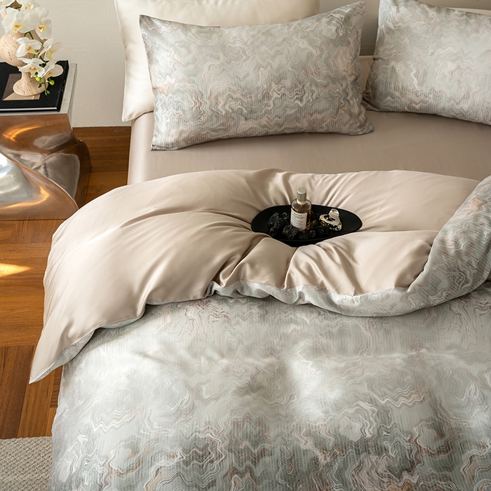 91家纺网 家纺一手货源 找家纺 沐晴家纺 2025春夏新款纯色数码印花60兰精天丝四件套 望川-灰