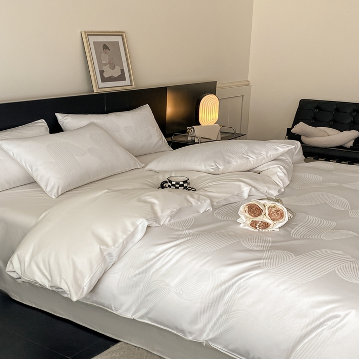 91家纺网 家纺一手货源 找家纺 琪格格纺织 2025春夏新款莱赛尔天丝四件套 莱赛尔 苏乡珠光白