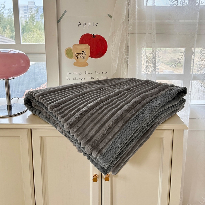 91家纺网 家纺一手货源 找家纺 潮邦创意家居2025新款云朵绒灰边舒绵云朵毯 灰边舒绵云朵毯-灰色