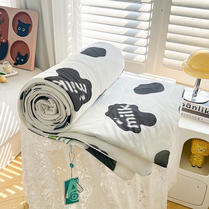 91家纺网 家纺一手货源 找家纺 （总）好梦来家纺（原锦茂家纺） 2025年新款A类数码印花纯色夏凉被凉感丝数夏被冰淇淋夏被空调被西瓜被真丝天丝