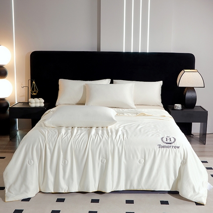 91家纺网 家纺一手货源 找家纺 （总）禧缘家纺 2025新款水洗真丝绣花夏被