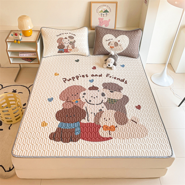 91家纺网 家纺一手货源 找家纺 布卢姆床垫 2025新款A类大版数码凉感丝乳胶凉席 狗狗乐园