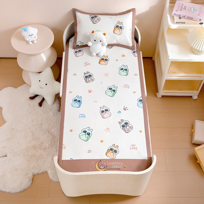 91家纺网 家纺一手货源 找家纺 宝贝优选 2025新款宝贝优选儿童7A抗菌高密绣花冰丝席 大眼萌宠