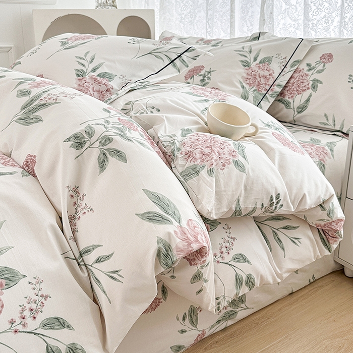 91家纺网 家纺一手货源 找家纺 锦罗绣 2025新款全棉13376印花套件单品 暗香花-红