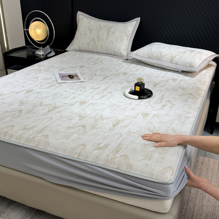 91家纺网 家纺一手货源 找家纺 999家纺 2025新款高端轻奢PE中分子凉感大提花凉席软席 山溪-咖（床笠款）