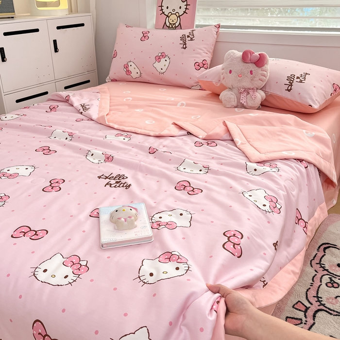 91家纺网 家纺一手货源 找家纺 博雅 2025新款三丽鸥全棉纯棉夏被夏凉被空调被四件套 夏被全棉-粉色蝴蝶结KT