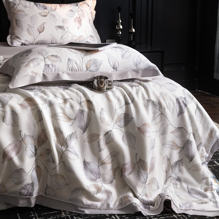 91家纺网 家纺一手货源 找家纺 佳居缘 2025新款天丝数码印花夏被四件套 缤纷舞叶