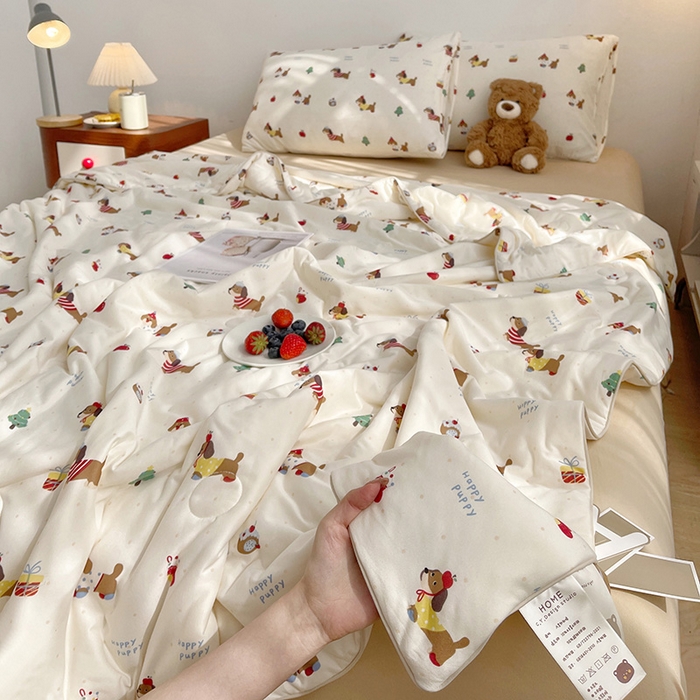 91家纺网 家纺一手货源 找家纺 简爱 2025新款A类针织棉大豆纤维夏被 腊肠狗