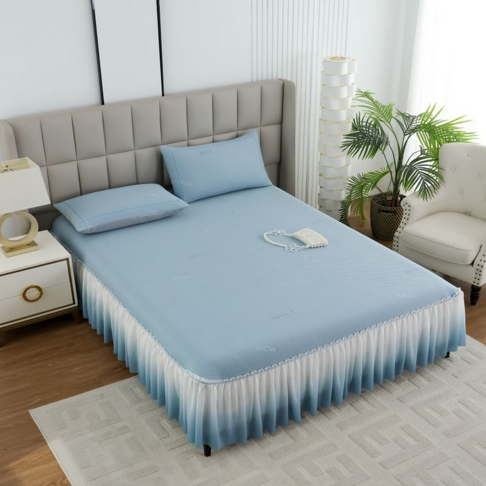 91家纺网 家纺一手货源 找家纺 新月家纺（锦威郎） 2025新款凉豆豆亲肤英文床裙 蓝色