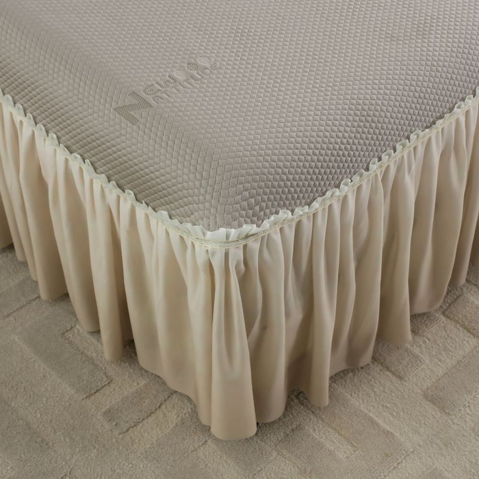 91家纺网 家纺一手货源 找家纺 新月家纺（锦威郎） 2025新款凉豆豆亲肤英文床裙 咖色