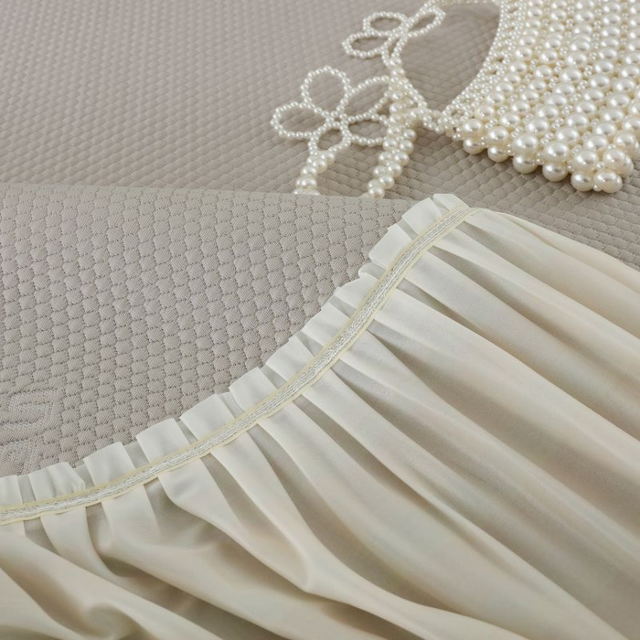 91家纺网 家纺一手货源 找家纺 新月家纺（锦威郎） 2025新款凉豆豆亲肤英文床裙 咖色