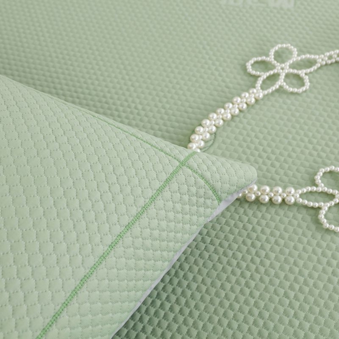 91家纺网 家纺一手货源 找家纺 新月家纺（锦威郎） 2025新款凉豆豆亲肤英文床裙 绿色