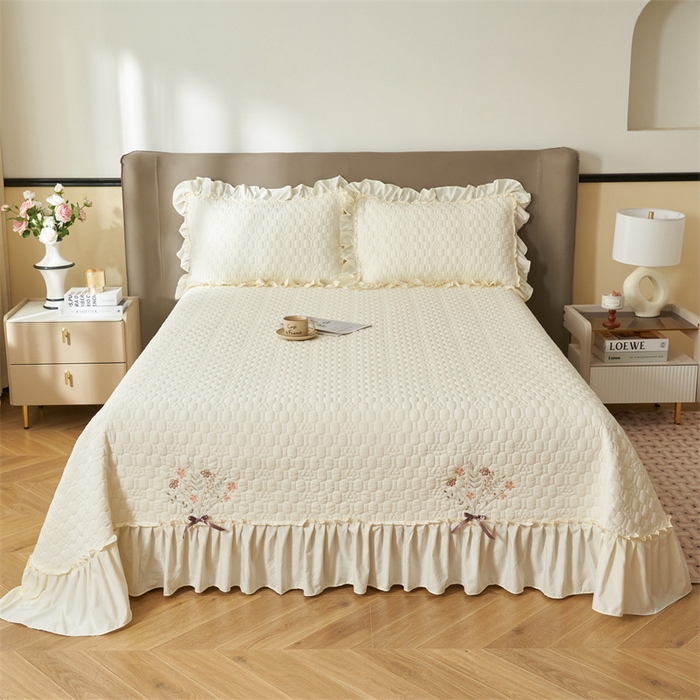 91家纺网 家纺一手货源 找家纺 2025新款A类多功能床盖单品单床盖床盖单件-情缘 奶昔白